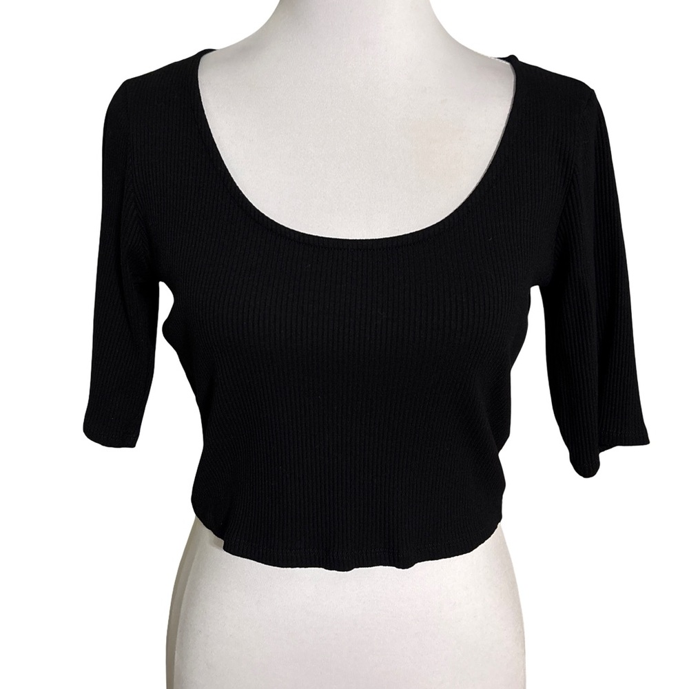 H&M Black Ribbed Crop Top